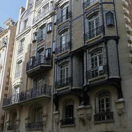 Confortable Dans Belle Capitale * 巴黎